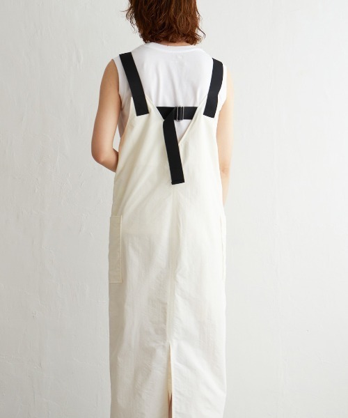 notch.（ノッチ）の「ミリタリージャンスカ（ジャンパースカート・レディース・ダークグリーン/ブラック/オフホワイト/チャコールグレー/グレー/グレー系その他・M）」の2枚目の写真