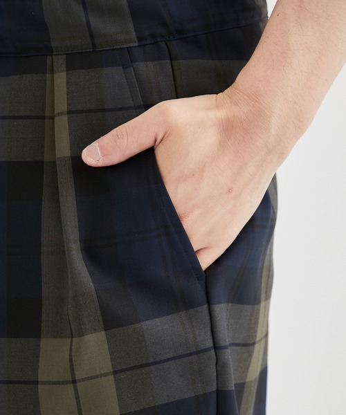 WELLDER（ウェルダー）の「【WELLDER/ウェルダー】Wide Silhouette Shorts（その他パンツ・メンズ・チェック/マルチ・3/4）」の12枚目の写真