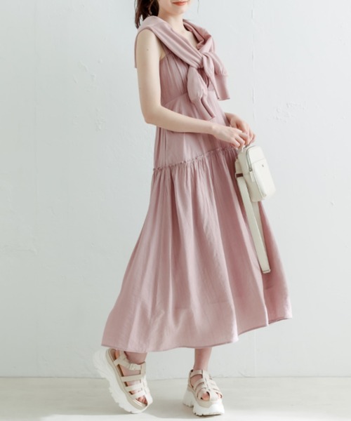 OLIVE des OLIVE(オリーブデオリーブ)の「【WEB・渋谷109店限定】リボンティアードキャミワンピース 1031090430(ワンピース・レディース・オフホワイト/イエロー/ラベンダー/サックスブルー/ピンク/ブラック・FREE)」の5枚目の写真