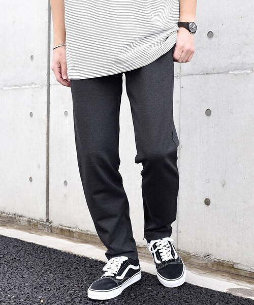 SHIPS any（シップス エニィ）の「SHIPS any: ダンボールニット ストレッチ スリム テーパード ジョガー パンツ 24SS （セットアップ対応）◇（その他パンツ・メンズ・グレー/ブラック/ダークグレー・SMALL/MEDIUM/LARGE/X-LARGE）」の10枚目の写真