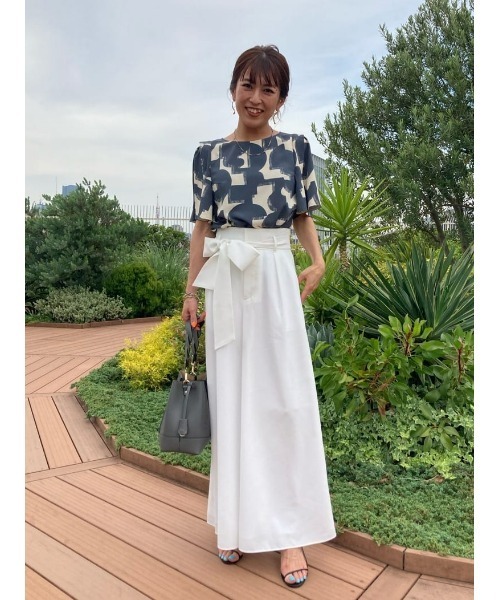 LOULOU WILLOUGHBY(ルルウィルビー)の「【LOULOU WILLOUGHBY】リネンライクワイドギャザーパンツ(その他パンツ・レディース・ブラック/ホワイト/イエロー・1/2)」の17枚目の写真