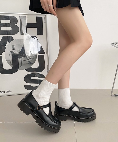 Shoes in Closet（シューズインクローゼット）の「厚底 タンクソール ステッチ入り T字 ストラップ ローファー 1894（ローファー・レディース・ブラック系その他/ブラック・L/M/4L/XS/S/LL/3L）」の13枚目の写真