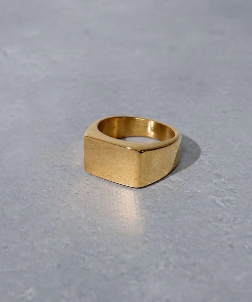 SBG（エスビー）の「SBG デザイン印台リング（リング・メンズ・ブラック/グレー系その他/シルバー/ゴールド/ブラック系その他4/ゴールド系その他3/シルバー系その他4/グレー系その他4/ゴールド系その他4/シルバー系その他2/シルバー系その他5/グレー系その他5/ブラック系その他5/シルバー系その他3/グレー系その他2/ブラック系その他3/ゴールド系その他5/グレー系その他3/ブラック系その他2/ゴールド系その他2/ブラック系・16号/18号/21号）」の17枚目の写真