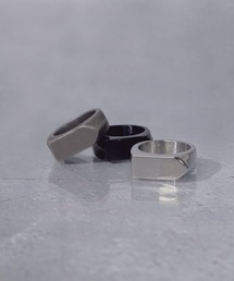 SBG（エスビー）の「SBG デザイン印台リング（リング）」