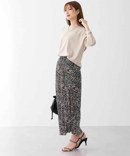 nissen（ニッセン）の「ポンチ素材　７分袖ボートネックコクーンプルオーバー（Tシャツ/カットソー・レディース・オフホワイト/ブラウン/グレイッシュベージュ/ブラック・M/S/L/LL）」の22枚目の写真