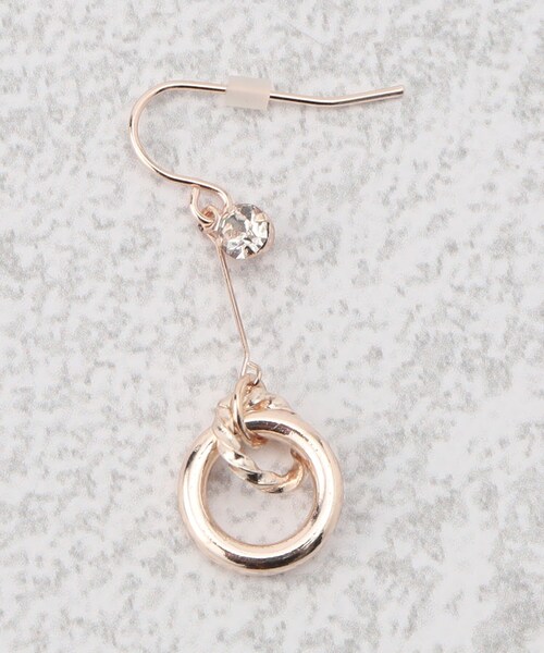 grove(グローブ)の「◆プチダブルリングビジューフックピアス(ピアス(両耳用)・レディース・ピンクゴールド/シルバー/ゴールド・00)」の5枚目の写真