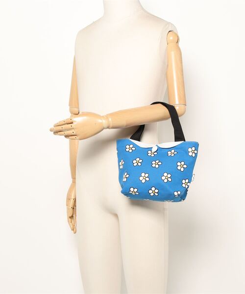 みかさん専用【新品】ミッフィー トートバッグとキーホルダーセット みかさん専用【新品】ミッフィー トートバッグとキーホルダー