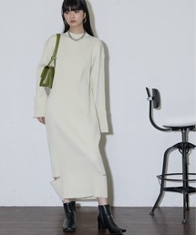 スラッシュヘムワイドカフリブニットワンピース