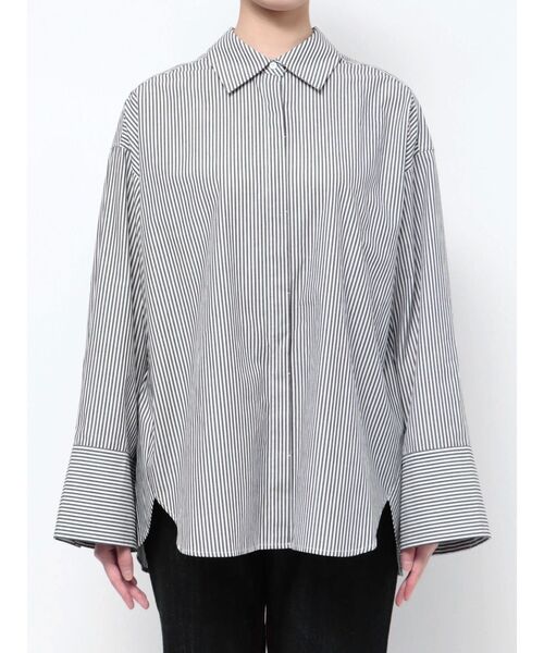 LAGUNAMOON（ラグナムーン）の「2WAYオーバーサイズシャツ（シャツ/ブラウス・レディース・ベージュ/アイボリー/ブラック・FREE）」の18枚目の写真