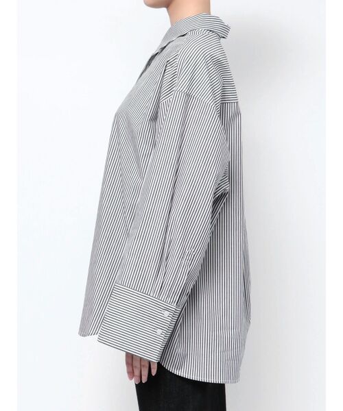 LAGUNAMOON（ラグナムーン）の「2WAYオーバーサイズシャツ（シャツ/ブラウス・レディース・ベージュ/アイボリー/ブラック・FREE）」の19枚目の写真