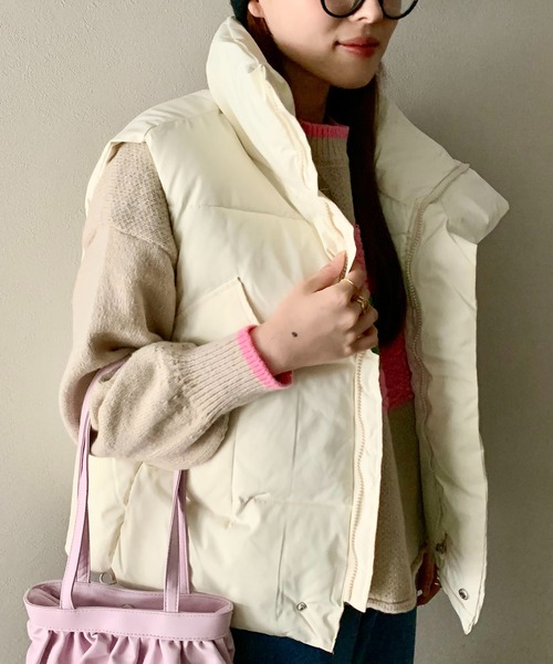 EPICKS（エピックス）の「スタンドネック中綿ベスト（ダウンベスト・レディース・ホワイト/ブラック・M/L/S）」の11枚目の写真