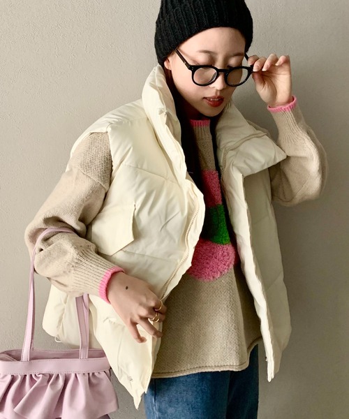 EPICKS（エピックス）の「スタンドネック中綿ベスト（ダウンベスト・レディース・ホワイト/ブラック・M/L/S）」の12枚目の写真