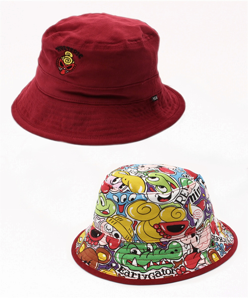 HYSTERIC MINI(ヒステリックミニ)の「EASY FUN 総柄 コーデュロイリバーシブルハット(ハット・キッズ・ブラック/レッド・50/52/48)」の2枚目の写真