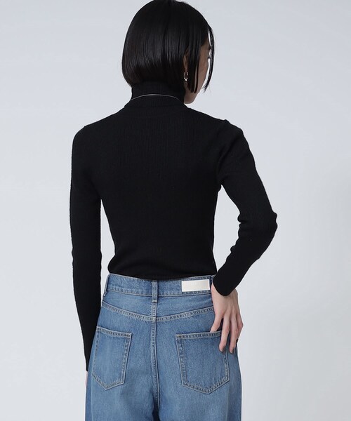 GALLEST（ギャレスト）の「ラメリブタートルニット（ニット/セーター・レディース・ブラック/ゴールド/シルバー・38）」の7枚目の写真