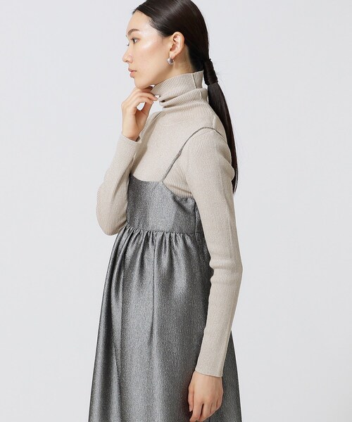 GALLEST（ギャレスト）の「ラメリブタートルニット（ニット/セーター・レディース・ブラック/ゴールド/シルバー・38）」の9枚目の写真