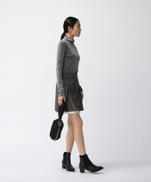 Epoi（エポイ）の「カーリー クラッチポーチ（クラッチバッグ・レディース・ブラック・FREE）」の6枚目の写真