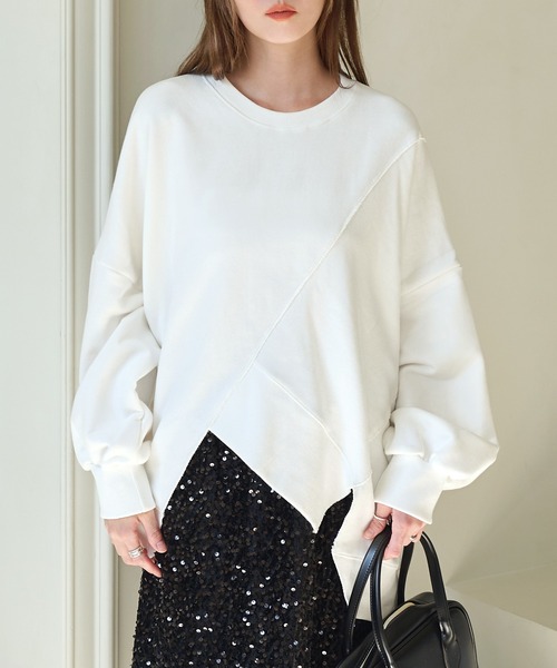 UNE MANSION（ユヌマンション）の「【マタニティウェア可能】カッティングアンバランスオーバーサイズトレーナー（スウェット・レディース・ブラック/グリーン/アイボリー・FREE）」の4枚目の写真