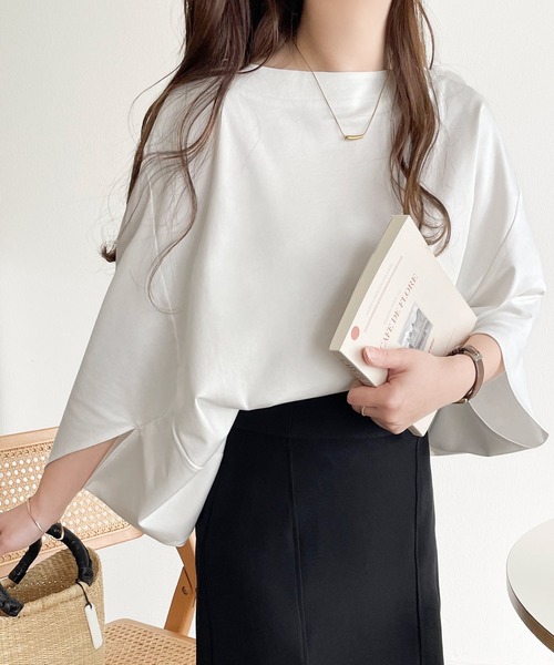 classicalelf(クラシカルエルフ)の「シンプルモダンな大人カジュアルトップス。 綿100%シルケットドルマンカットソー(Tシャツ/カットソー・レディース・グリーン/ホワイト/ブルー/ブラック/グレイッシュベージュ・LARGE/MEDIUM/SMALL/X-LARGE)」の8枚目の写真