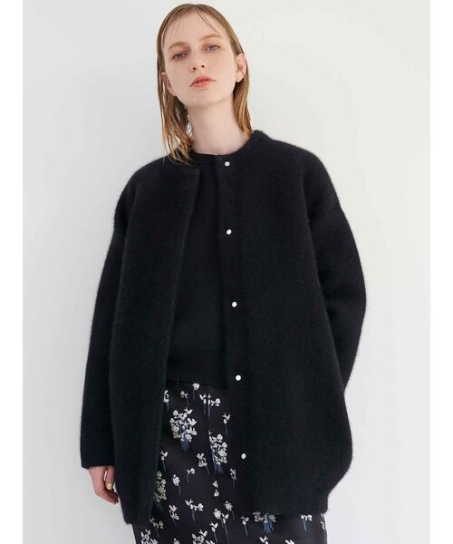 ELENDEEK（エレンディーク）の「CNラクーンミックスWカーディガン（ノーカラージャケット・レディース・ベージュ/ブラック/アイボリー・01）」の19枚目の写真