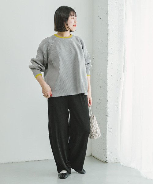 ITEMS URBANRESEARCH（アイテムズ アーバンリサーチ）の「セルフカットプリーツイージーパンツ（その他パンツ・レディース・ブラック/オフホワイト/ブラウン・FREE）」の15枚目の写真