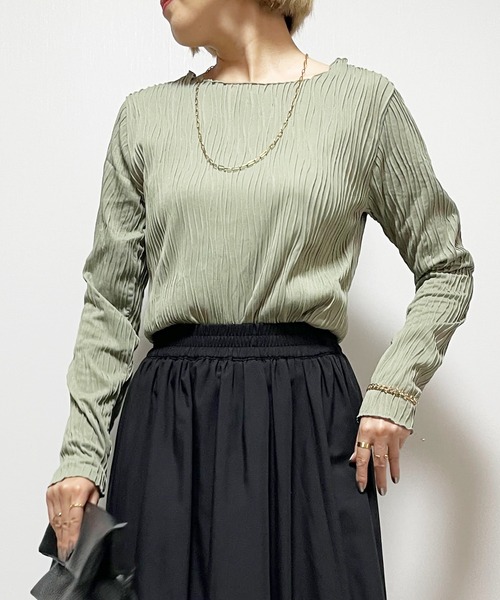 Fizz（フィズ）の「ウェーブジャガード　クルーネックロンT（Tシャツ/カットソー・レディース・ブラック/アイボリー/マスタード/グリーン/グレイッシュベージュ・M）」の4枚目の写真