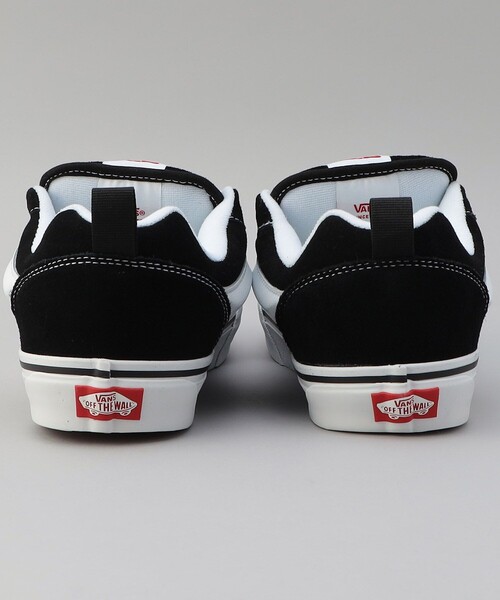 VANS(バンズ)の「VANS/ヴァンズ Knu Skool / VN0009QC6BT / VN0009QCNWD / ニュースクール(スニーカー・メンズ・ブラック/ネイビー・10/9/9.5/8/8.5)」の4枚目の写真
