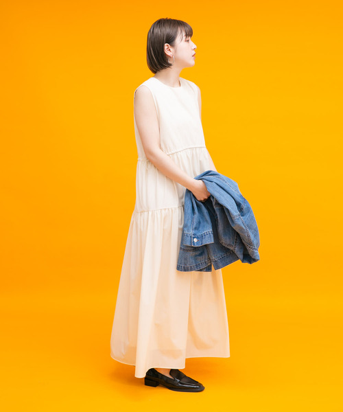 KBF(ケイビーエフ)の「ノースリーブドロストワンピース(ワンピース・レディース・アイボリー/ブラック/カーキ・ONE)」の12枚目の写真