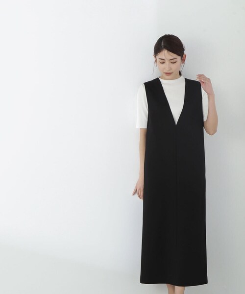 NATURAL BEAUTY BASIC(ナチュラルビューティーベーシック)の「◇カルゼストレッチシリーズ ナロージャンスカ(ジャンパースカート・レディース・ベージュ/ブラック/オフホワイト・MEDIUM/SMALL)」の4枚目の写真