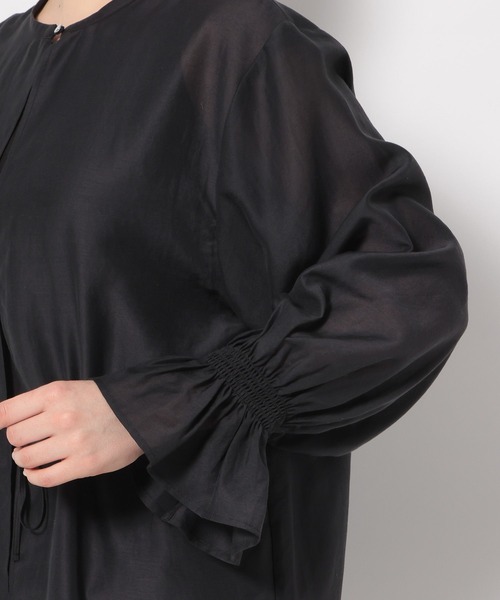 LEPSIM(レプシィム)の「2P*2WAYデザインブラウス 987197(シャツ/ブラウス・レディース・ラベンダー/ライトブラウン/ブラック/オフホワイト・FREE)」の21枚目の写真