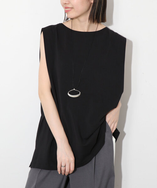 SLOBE IENA(スローブイエナ)の「ボックスプルオーバー(Tシャツ/カットソー・レディース・ブラック/ブラウン/ライトグリーン・FREE)」の16枚目の写真