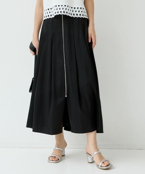 Andemiu（アンデミュウ）の「デニムフロントZIPスカート126360（デニムスカート・レディース・ブラック/インディゴブルー・FREE）」の2枚目の写真