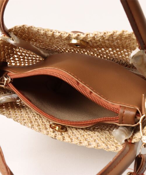 VIBGYOR Women（ヴィブジョー　ウィメン）の「【resonance】インポーチ付き　ストローバッグ　マルチウェイ　ショルダーバッグ　ハンドバッグ　浴衣（かごバッグ・レディース・ブラック系/ブラウン系/ホワイト系・FREE）」の6枚目の写真