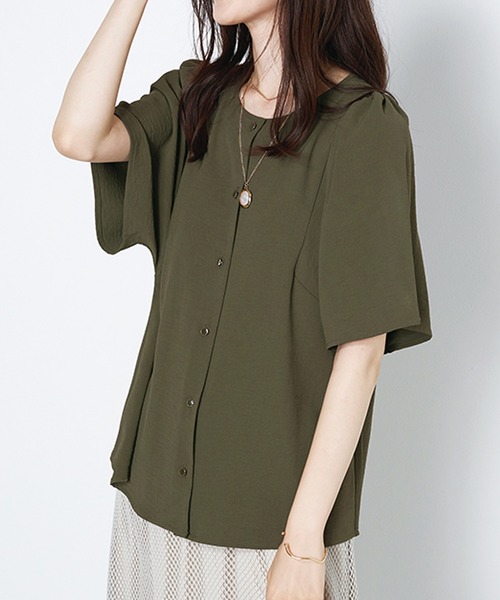 BELLUNA PLUS（ベルーナ）の「お手入れ楽々！ビンテージ素材ブラウス（シャツ/ブラウス・レディース・カーキブラウン/ブルーグレー/イエロー/ネイビー・MEDIUM/X-LARGE/LARGE）」の13枚目の写真