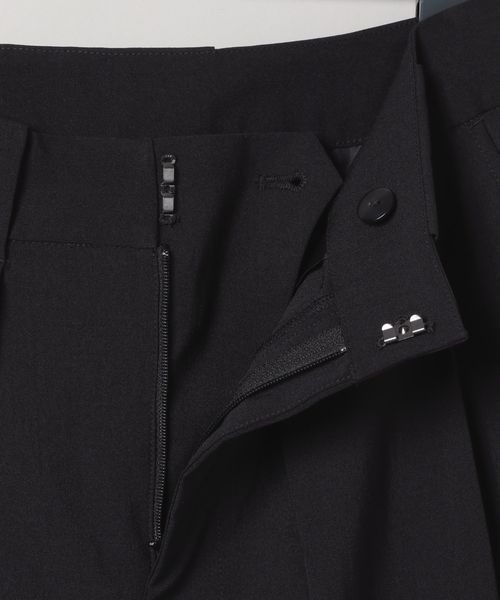 【けいけい ページ】 JEANASIS（ジーナシス）の「ダブルタックワイドパンツ/128244