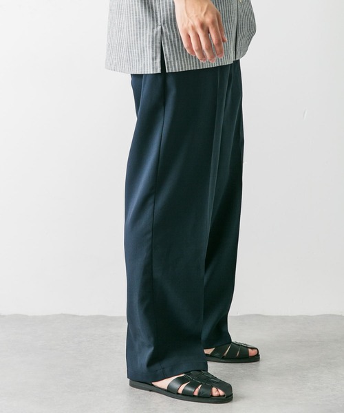 URBAN RESEARCH DOORS(アーバンリサーチドアーズ)の「『吸水速乾』セオアルファドライパナマストレートパンツ(その他パンツ・メンズ・ネイビー/ブラウン系その他/チャコールグレー・MEDIUM/LARGE)」の18枚目の写真