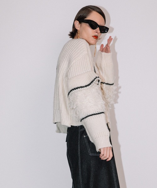 AULA AILA（アウラアイラ）の「ループフリンジニットカーディガン