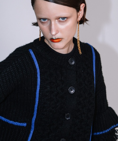 AULA AILA（アウラアイラ）の「ループフリンジニットカーディガン