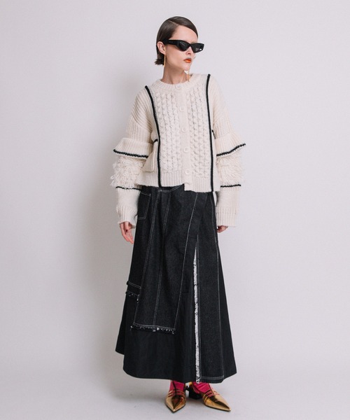 AULA AILA（アウラアイラ）の「ループフリンジニットカーディガン（ニット/セーター・レディース・ブラック/オフホワイト/グレー・0）」の11枚目の写真