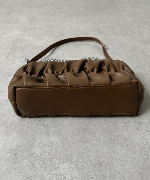 Thevon（ゼボン）の「3WAYギャザーバッグ（ショルダーバッグ・レディース・ブラック/ブラウン・FREE）」の7枚目の写真