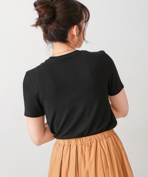 Bou Jeloud（ブージュルード）の「スムージーＴシャツ（Tシャツ/カットソー・レディース・ホワイト/ブラック/モカ/サックスブルー/ピンク・FREE）」の7枚目の写真