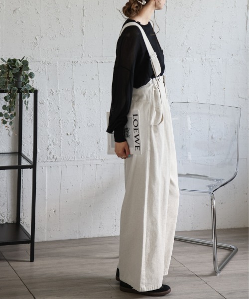 La-gemme(ラジェム)の「オーバシルエットサロペット(サロペット/オーバーオール・レディース・ブラック/カーキ/ナチュラル/ホワイト・フリー)」の12枚目の写真