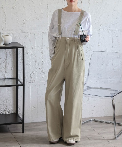 La-gemme(ラジェム)の「オーバシルエットサロペット(サロペット/オーバーオール・レディース・ブラック/カーキ/ナチュラル/ホワイト・フリー)」の15枚目の写真