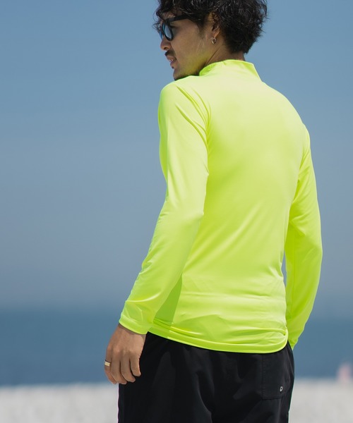 improves（インプローブス）の「長袖 ラッシュガード（ラッシュガード・メンズ・チャコール/ネイビー/ブラック/ライム/ホワイト・MEDIUM/X-LARGE/LARGE）」の17枚目の写真