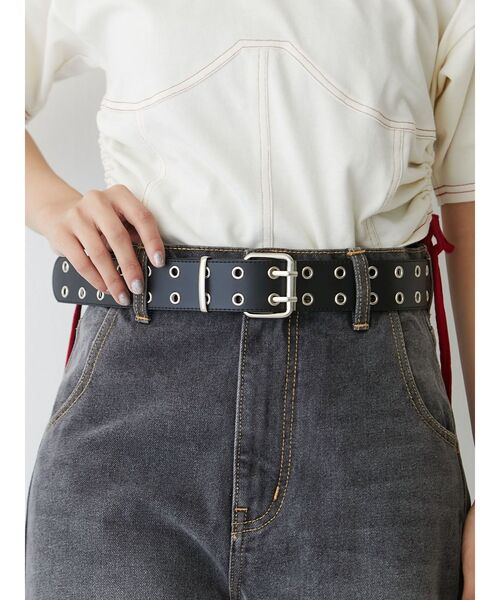 jouetie(ジュエティ)の「ダブルハトメベルト(ベルト・レディース・ブラック/クリア・FREE)」の4枚目の写真