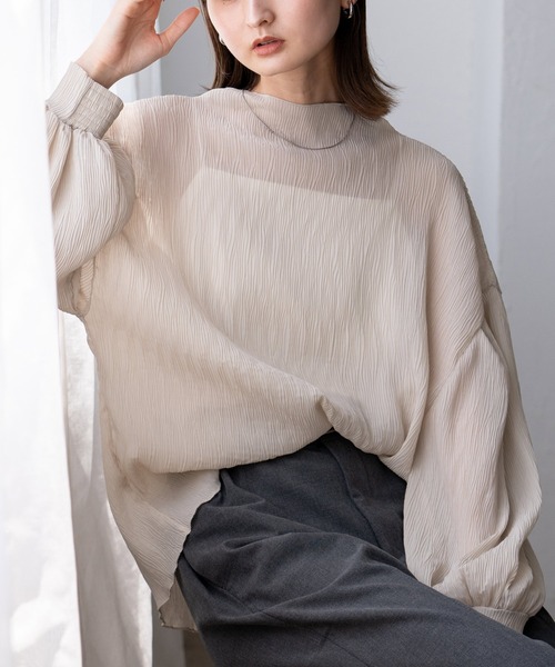 VitaFelice(ヴィータフェリーチェ)の「ワッシャープリーツ ボトルネックシアートップス(Tシャツ/カットソー・レディース・アイボリー/ブラック/オリーブ・FREE)」の4枚目の写真