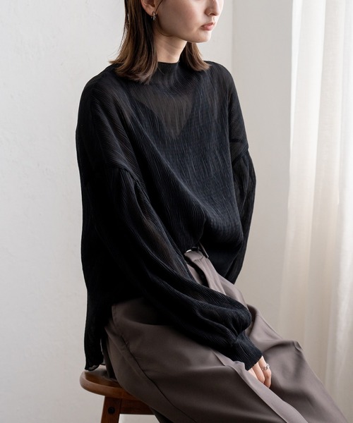 VitaFelice(ヴィータフェリーチェ)の「ワッシャープリーツ ボトルネックシアートップス(Tシャツ/カットソー・レディース・アイボリー/ブラック/オリーブ・FREE)」の15枚目の写真