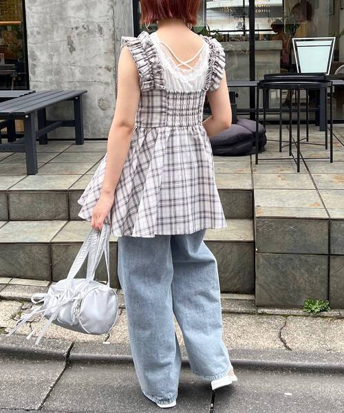 MAJESTIC LEGON（マジェスティックレゴン）の「肩フリルリボンビスチェ（ベスト・レディース・アイボリー/ブラック/ホワイト系その他2・MEDIUM）」の21枚目の写真