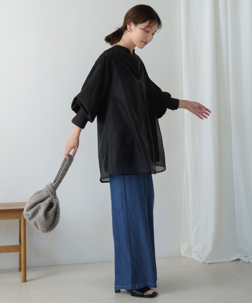 Bou Jeloud(ブージュルード)の「シアーシャツチュニック(シャツ/ブラウス・レディース・チャコールグレー/グレイッシュベージュ/ブラック・38)」の7枚目の写真