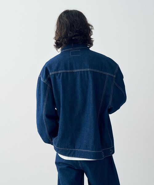 CRAFT STANDARD BOUTIQUE(クラフトスタンダードブティック)の「デニム3rdジャケット(デニムジャケット・レディース・ブラック/ダークインディゴブルー・M/L/XL)」の22枚目の写真