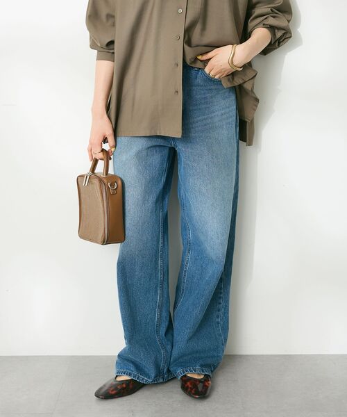 CRAFT STANDARD BOUTIQUE(クラフトスタンダードブティック)の「ワイドデニムパンツ(デニムパンツ・レディース・ライトインディゴブルー/アイボリー・S/M/L)」の3枚目の写真